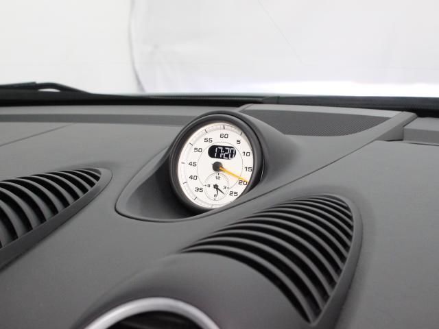 2020 Porsche 718 CAYMAN 缩略图 4