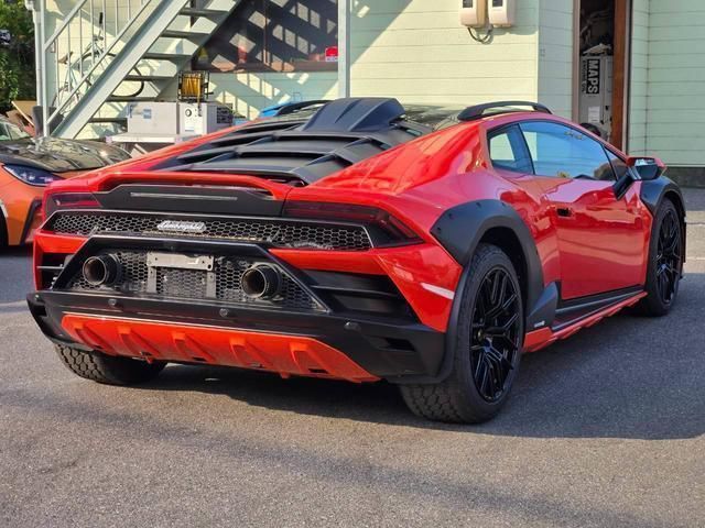 2024 Lamborghini HURACAN 缩略图 8