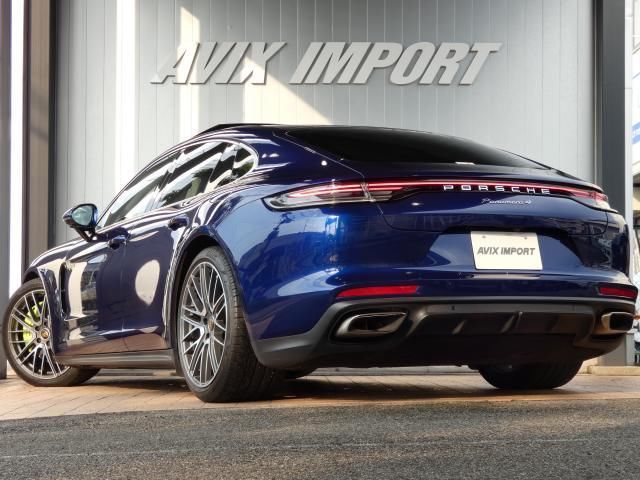 2021 Porsche PANAMERA — миниатюра 2