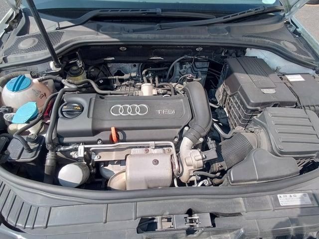 2010 AUDI A3 — фото 8