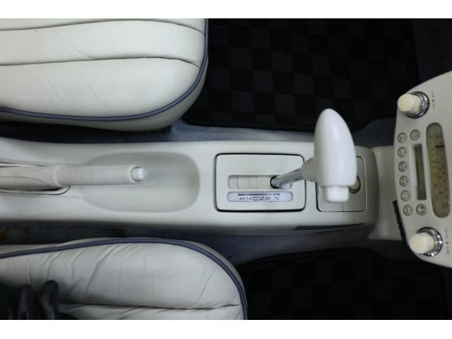 1991 Nissan FIGARO — фото 8