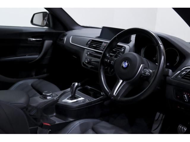صورة 9 لـ 2018 BMW M2