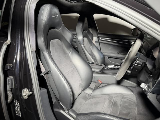 2019 Porsche PANAMERA — миниатюра 5