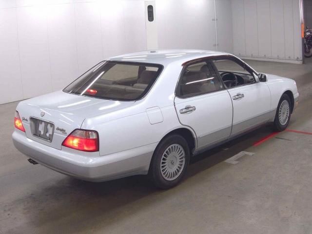 صورة 5 لـ 1996 Nissan GLORIA
