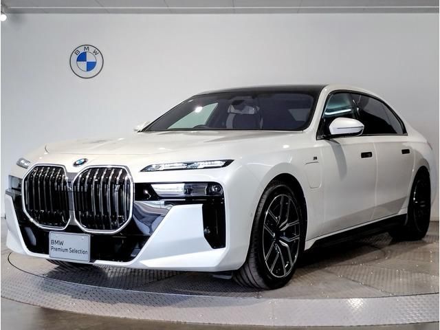 2025 BMW I7 — фото 1