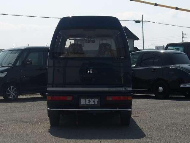 صورة 8 لـ 1990 Honda STREET