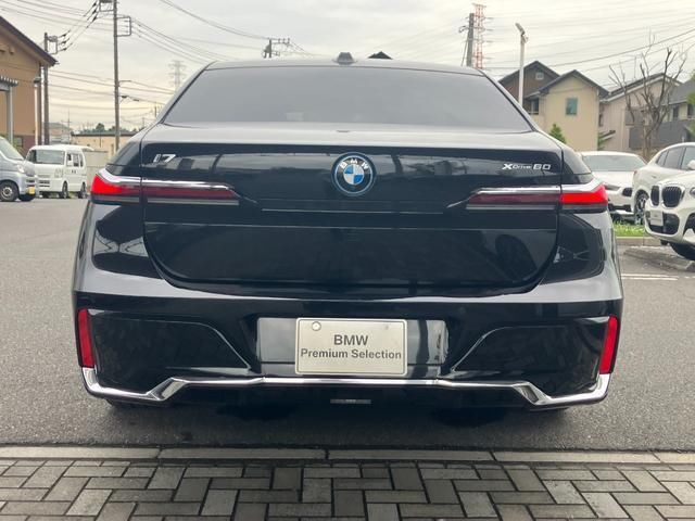 2025 BMW I7 — фото 2
