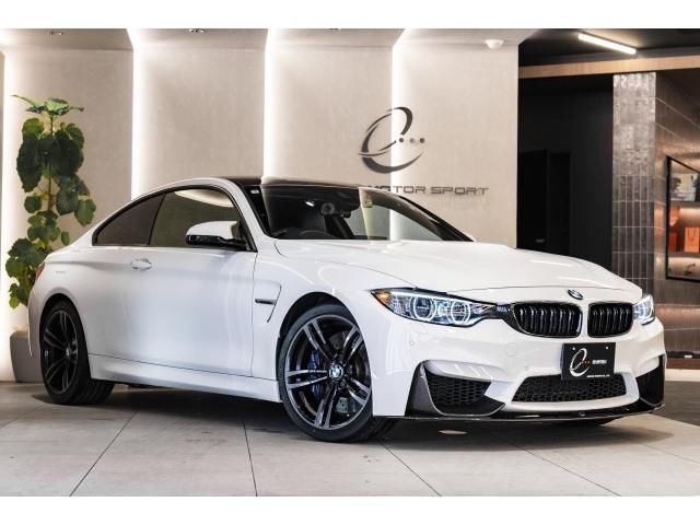 2017 BMW M4 照片 1