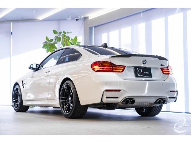 2017 BMW M4 照片 2