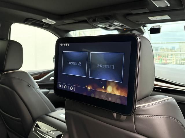صورة مصغرة 9 لـ 2023 Cadillac ESCALADE