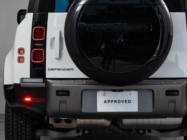 2025 LAND Rover DEFENDER — миниатюра 6