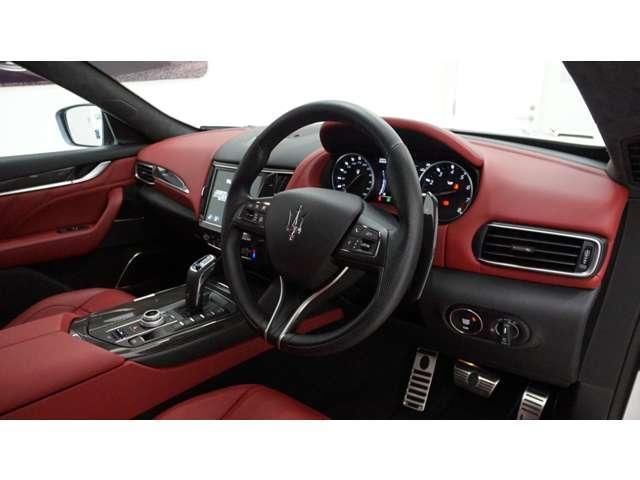 2022 Maserati LEVANTE 缩略图 9