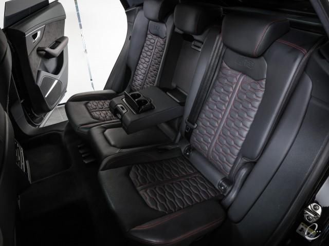 صورة 4 لـ 2021 AUDI RS Q8