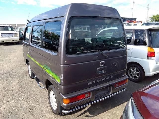 صورة 2 لـ 1996 Honda STREET