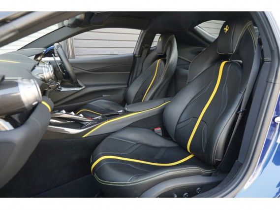2019 Ferrari 812 SUPERFAST 照片 8