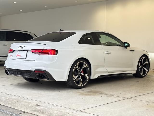 2021 AUDI RS5 photo 3