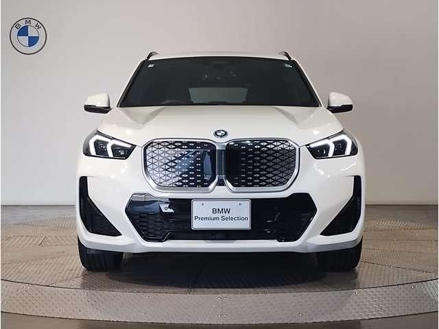 2025 BMW IX1 照片 5