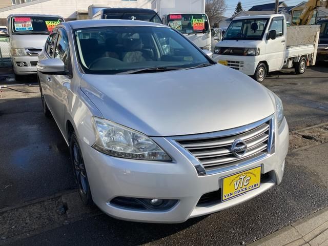 2013 Nissan SYLPHY — фото 3