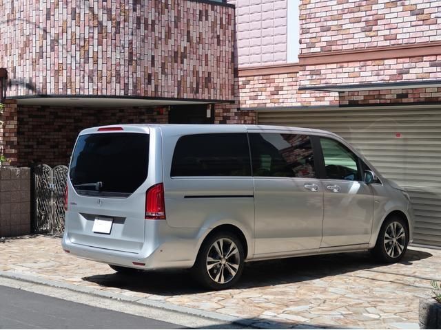 صورة 2 لـ 2017 Mercedes-BENZ V-CLASS