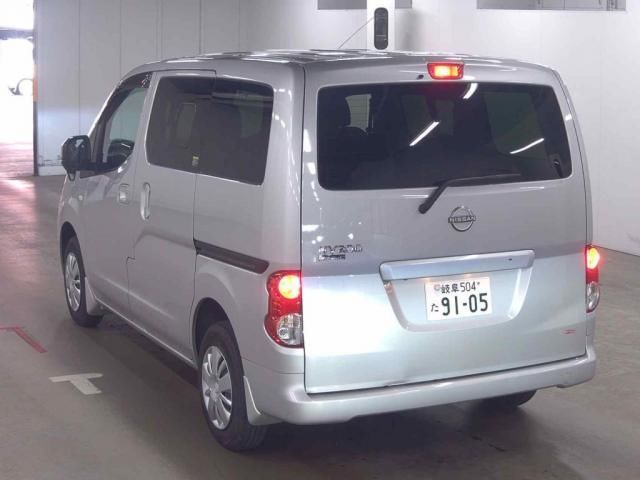 2024 Nissan NV200VANETTE WAGON 照片 2