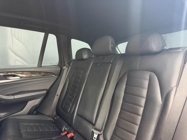 2017 BMW X3 photo 5