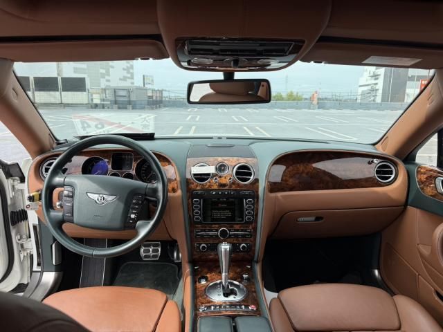 صورة مصغرة 8 لـ 2006 Bentley FLYING SPUR