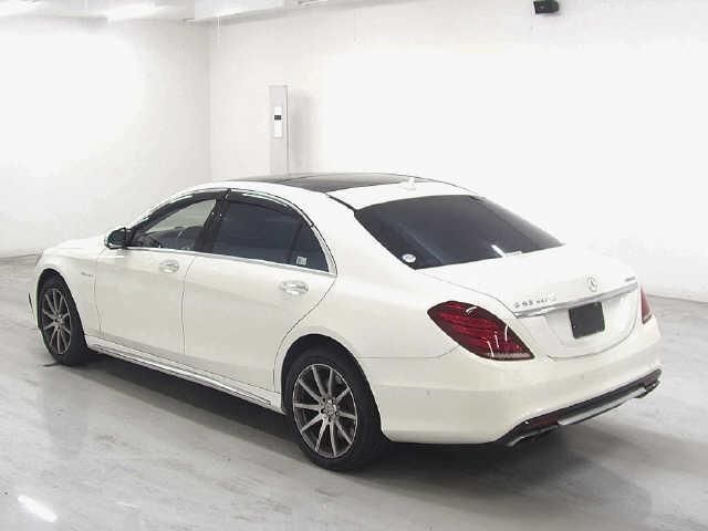 صورة 5 لـ 2014 Mercedes-BENZ S-CLASS AMG