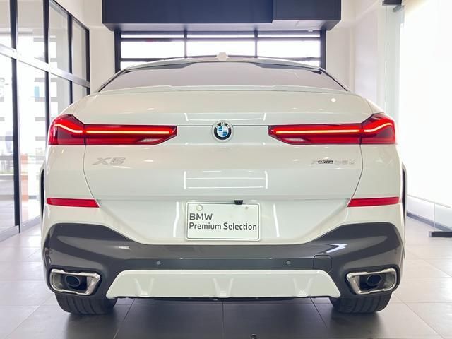 صورة 8 لـ 2026 BMW X6