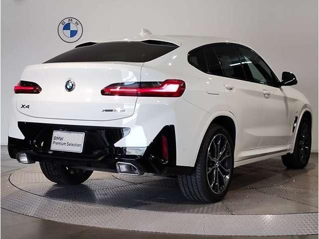 2024 BMW X4 photo 3
