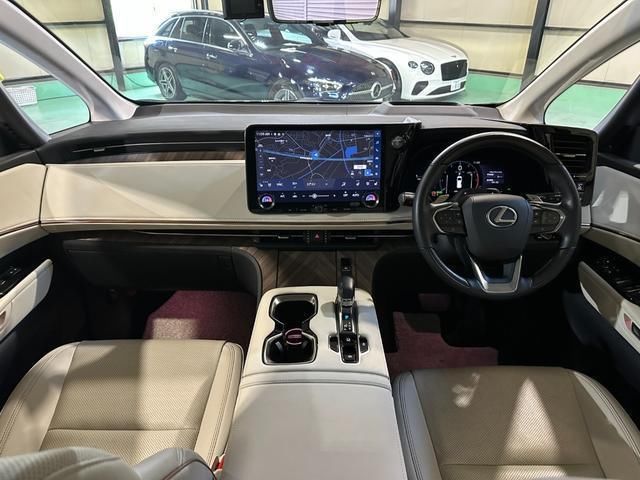 2024 Lexus LM 照片 3