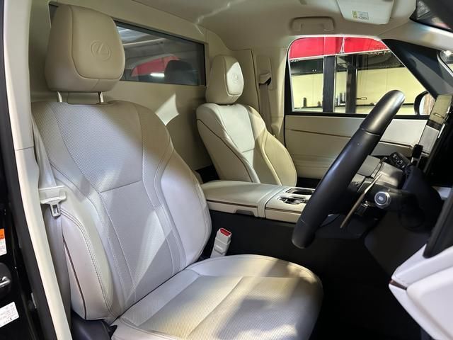 2024 Lexus LM 照片 8