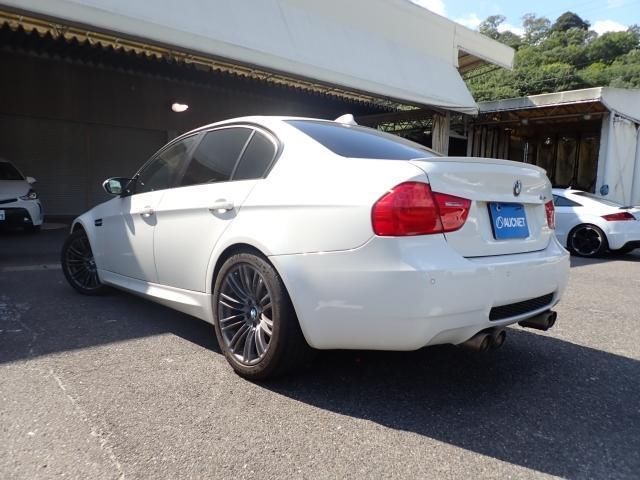 2011 BMW M3 照片 2