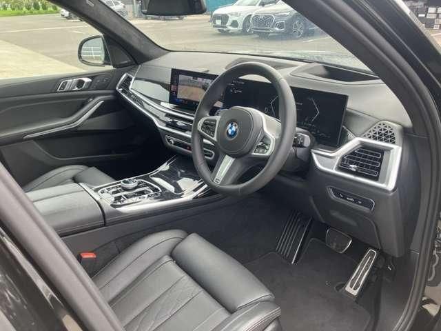 2023 BMW X7 照片 2