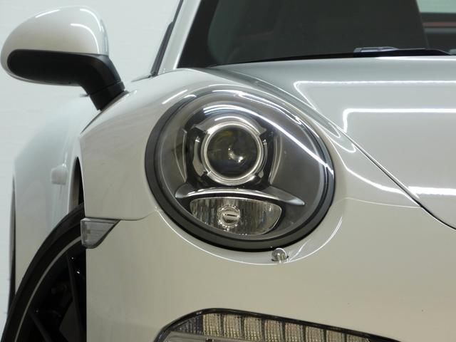 صورة 5 لـ 2015 Porsche 911