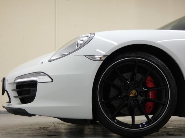 صورة 7 لـ 2015 Porsche 911