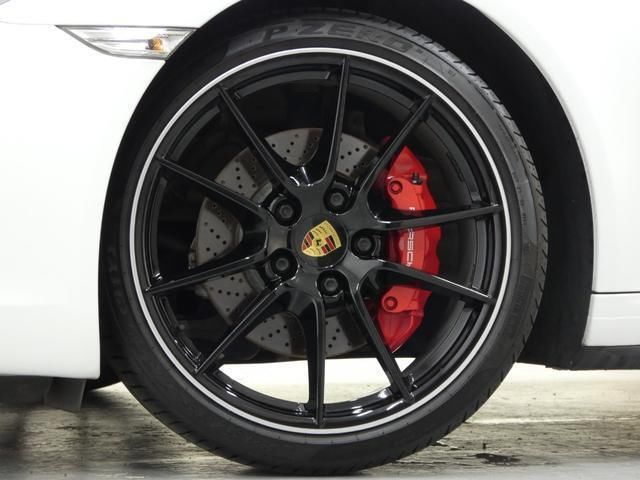 صورة 8 لـ 2015 Porsche 911