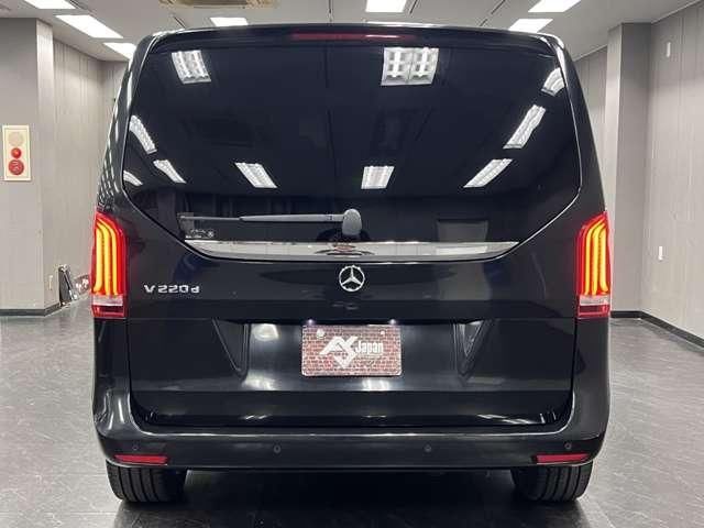 صورة 9 لـ 2017 Mercedes-BENZ V-CLASS