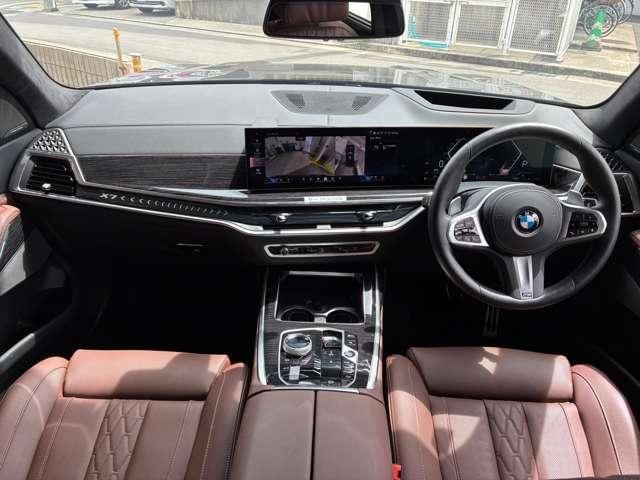2025 BMW X7 照片 3