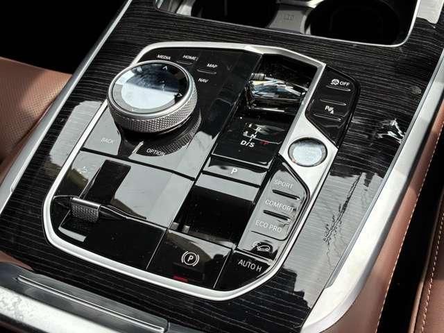 2025 BMW X7 照片 8