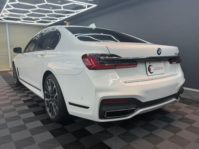 صورة 9 لـ 2019 BMW 7 SERIES