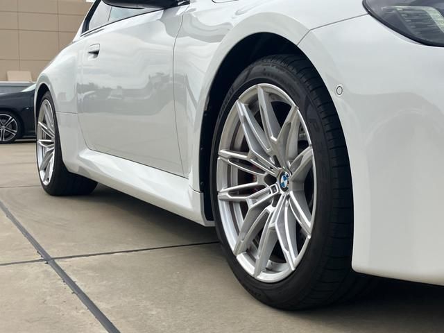 صورة 8 لـ 2026 BMW M2