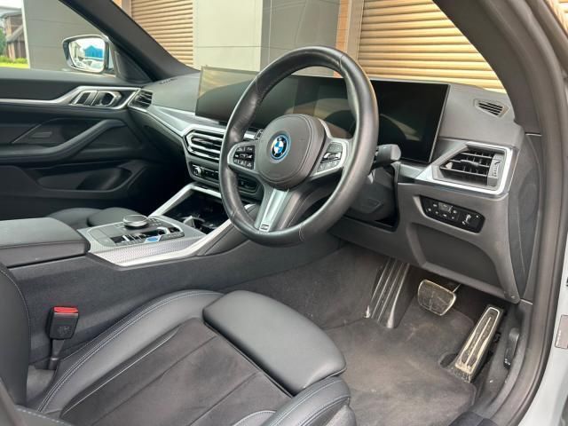 2024 BMW I4 — фото 5