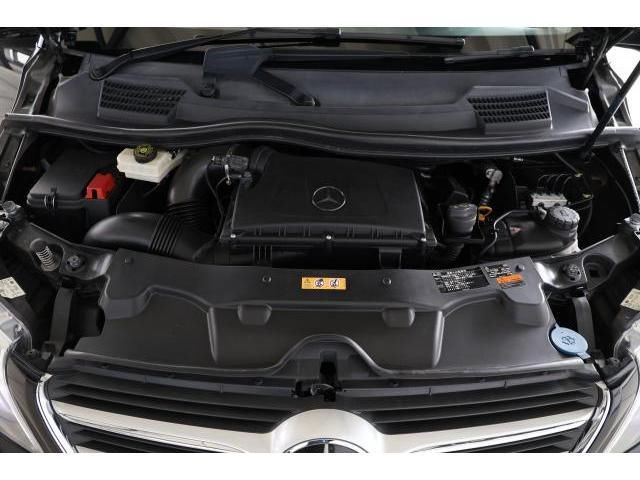 صورة 8 لـ 2018 Mercedes-BENZ V-CLASS