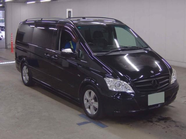 صورة 1 لـ 2012 Mercedes-BENZ V-CLASS