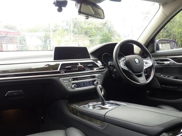 صورة 6 لـ 2017 BMW 7 SERIES