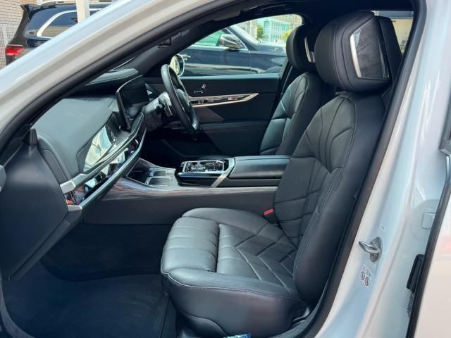 صورة 7 لـ 2023 BMW 7 SERIES