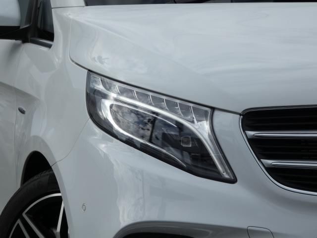 صورة 3 لـ 2016 Mercedes-BENZ V-CLASS