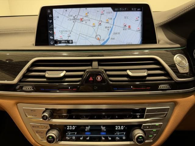 صورة 8 لـ 2016 BMW 7 SERIES