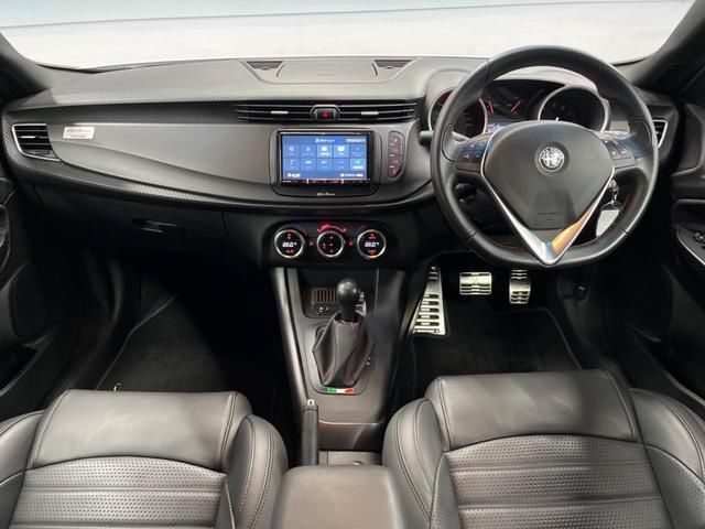2021 ALFA Romeo GIULIETTA 照片 2