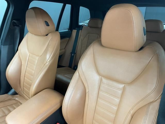 2018 BMW X3 photo 2